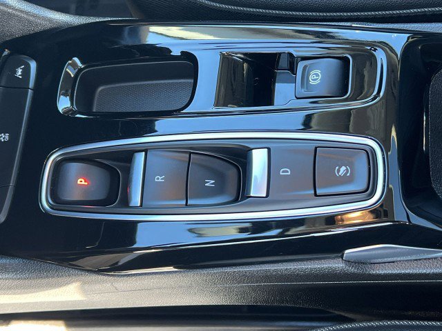 Used 2023 Chevrolet Bolt EUV Premier w/ Sun & Sound Package image 15