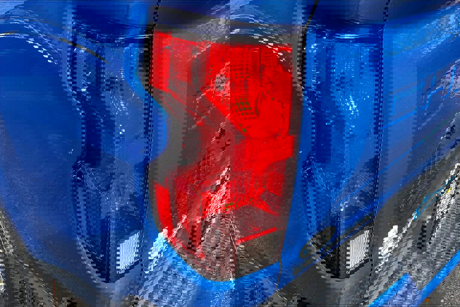 Used 2023 Chevrolet Colorado LT w/ LT Convenience Package image 28