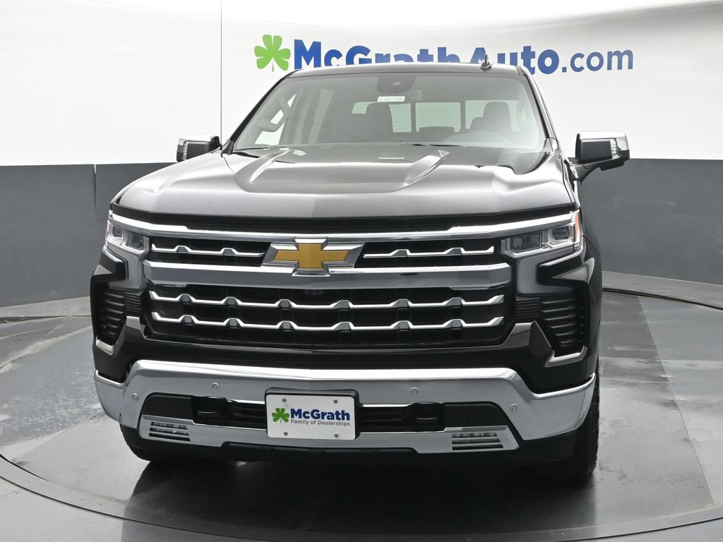 New 2026 Chevrolet Silverado 1500 LTZ w/ Z71 Off-Road Package AWD/4WD image 6