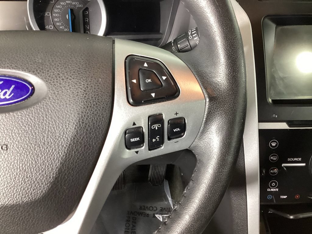 Used 2015 Ford Explorer Limited w/ Equipment Group 302A AWD/4WD image 14