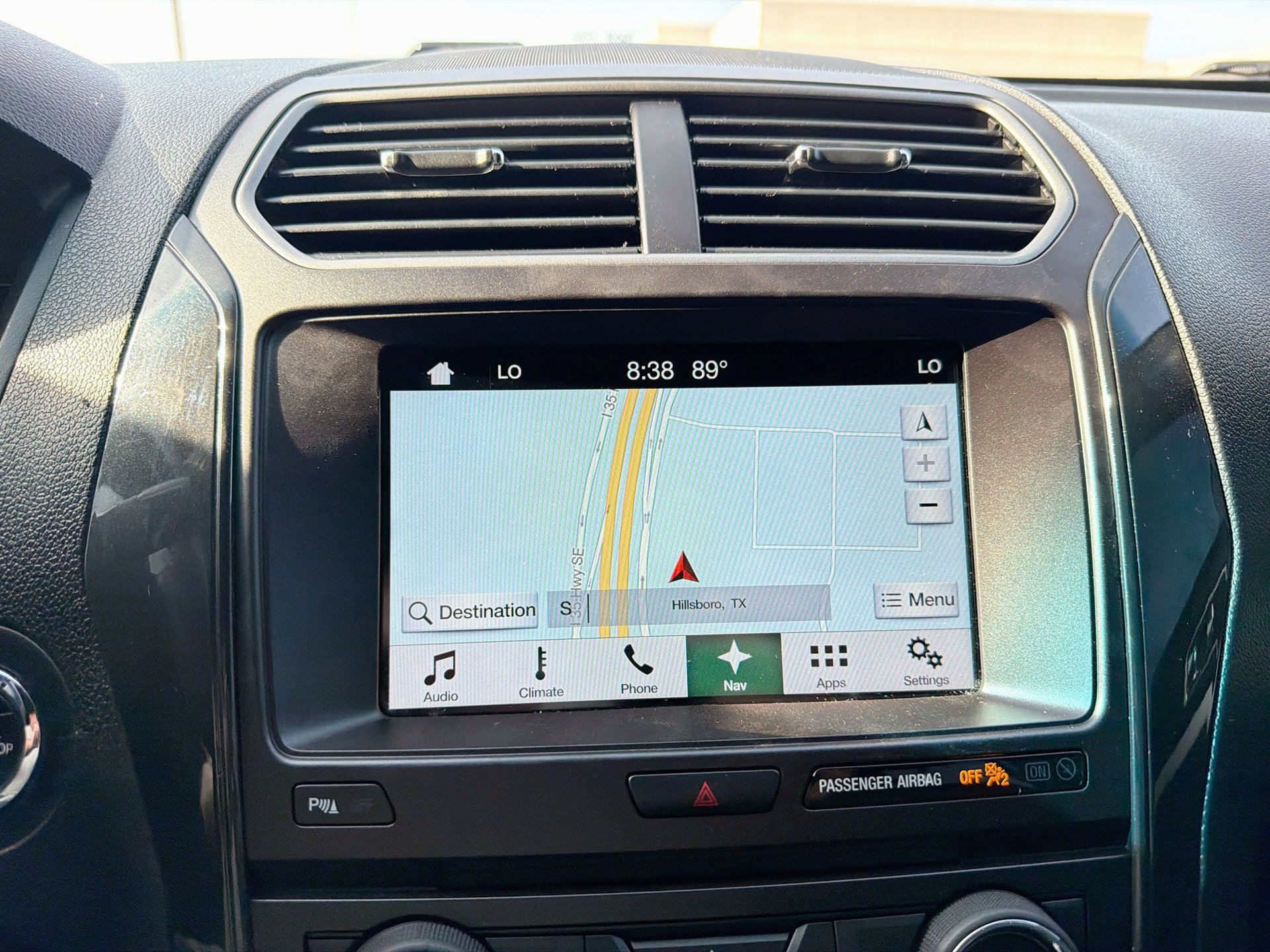 Used 2017 Ford Explorer XLT w/ Equipment Group 202A FWD image 16