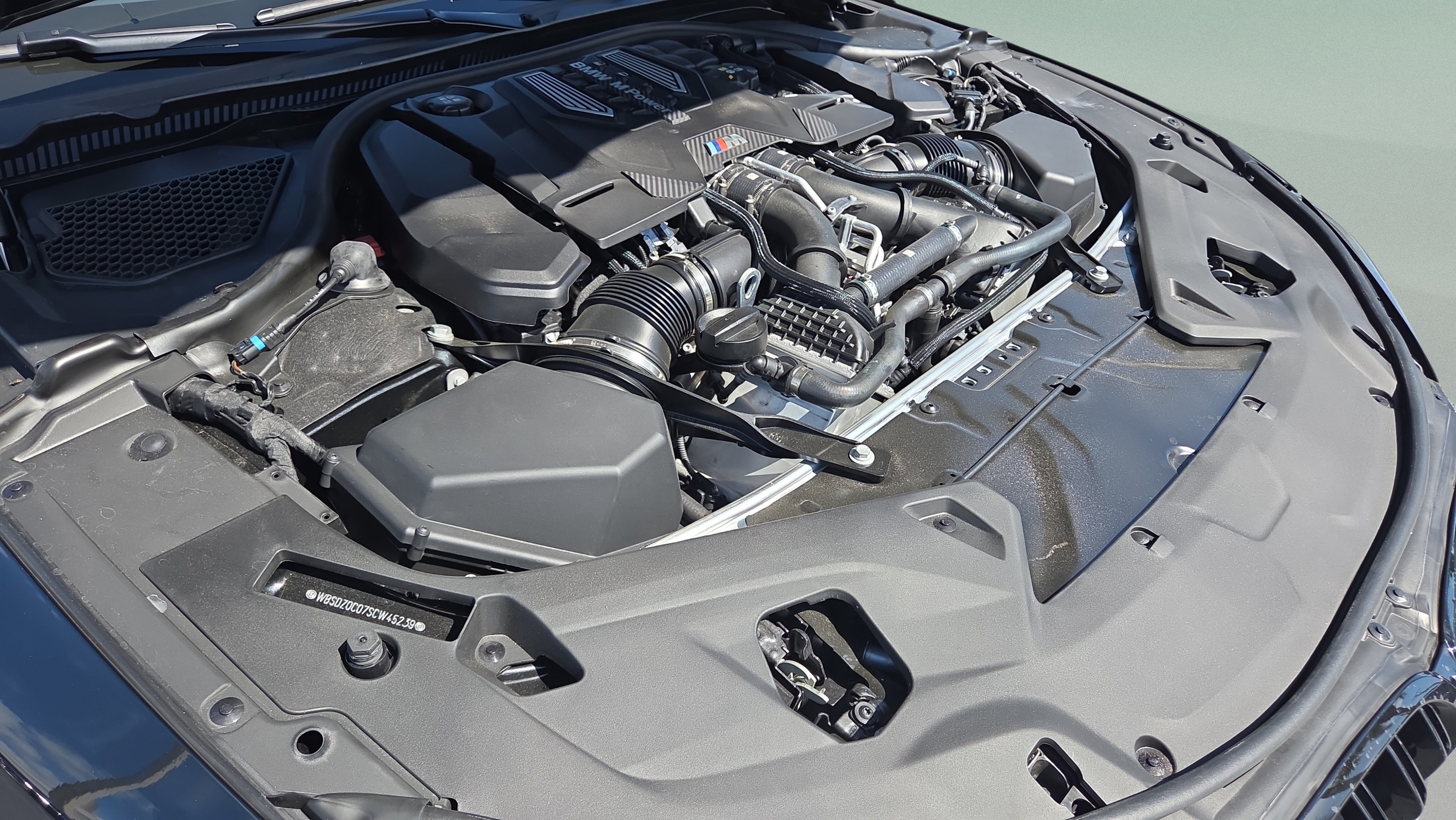 Used 2025 BMW M8 Competition AWD/4WD image 18