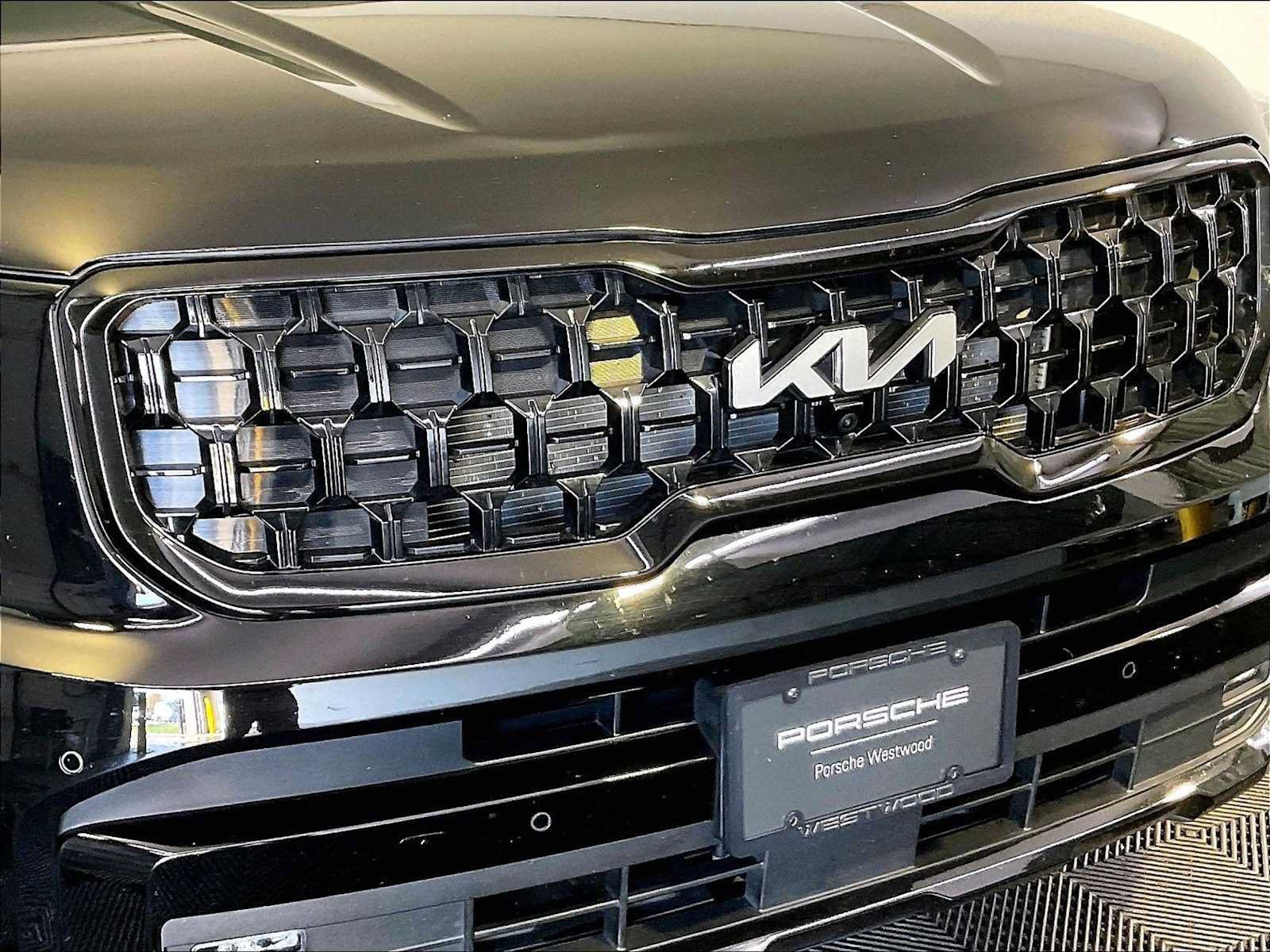 Used 2024 Kia Telluride SX Prestige X-Line AWD/4WD image 34