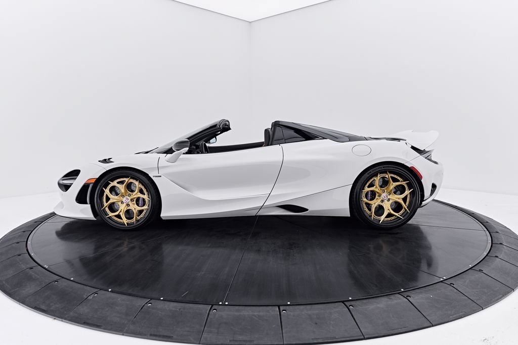 Used 2025 McLaren 750S Spider RWD image 16