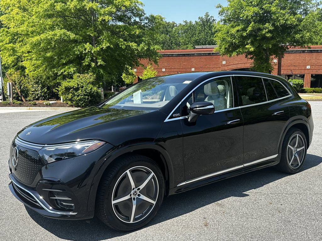 Certified 2023 Mercedes-Benz EQS 580 4MATIC SUV image 4