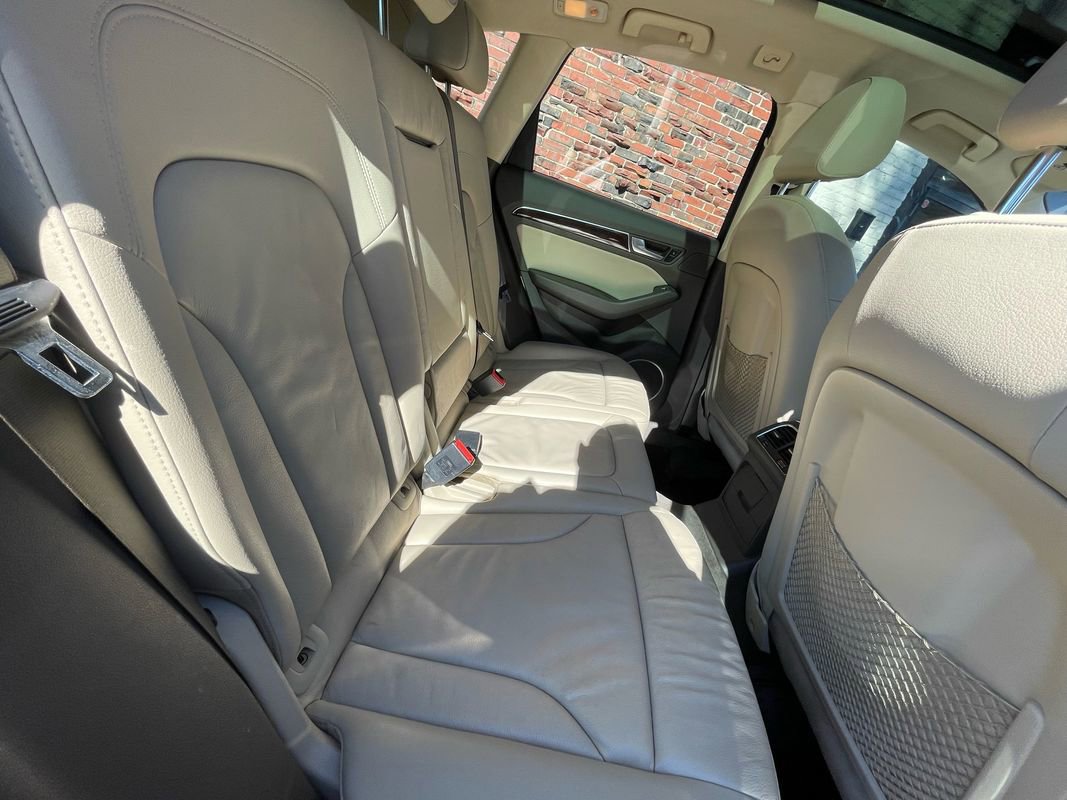 Used 2016 Audi Q5 2.0T Premium Plus w/ Technology Package image 14