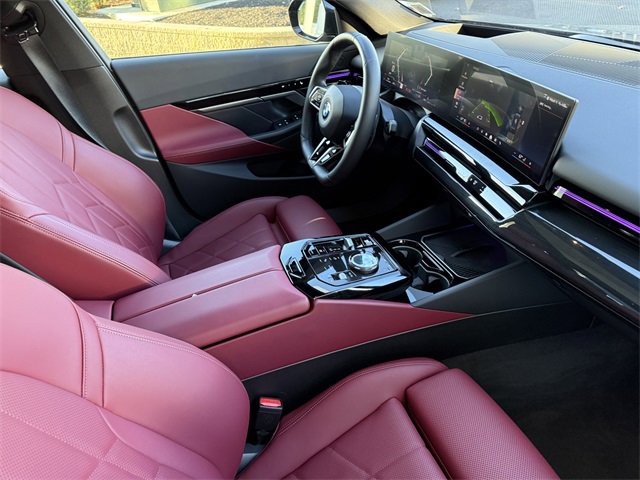 Used 2025 BMW 530i xDrive 530i xDrive w/ M Sport Package image 29