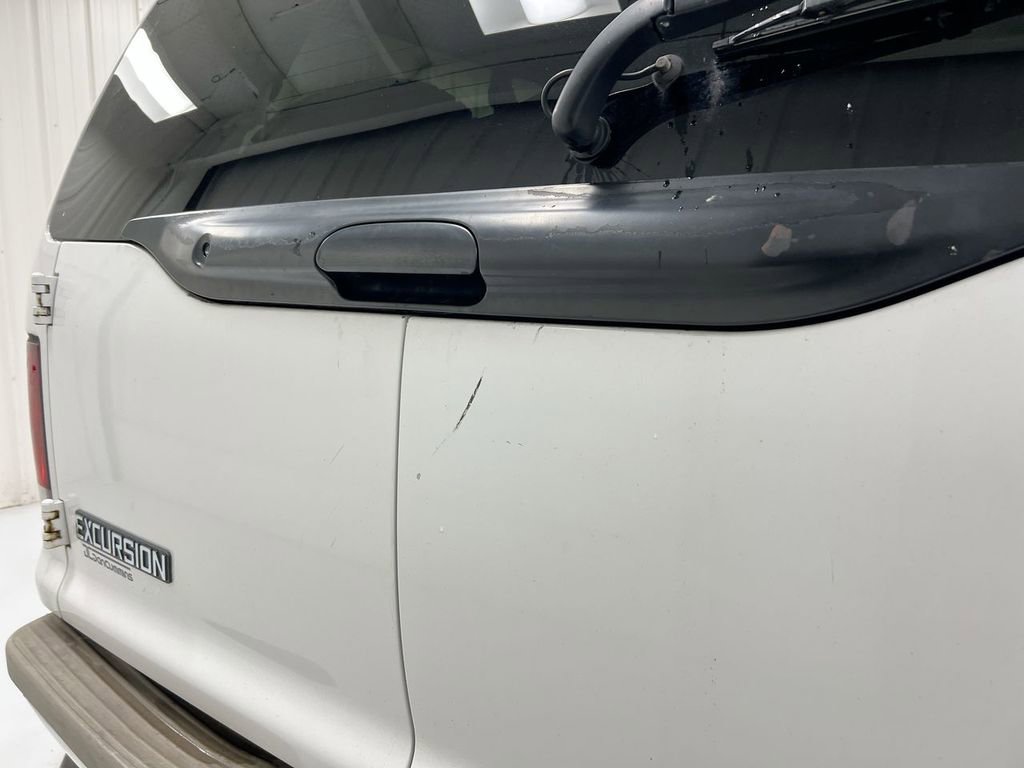 Used 2000 Ford Excursion Limited image 31