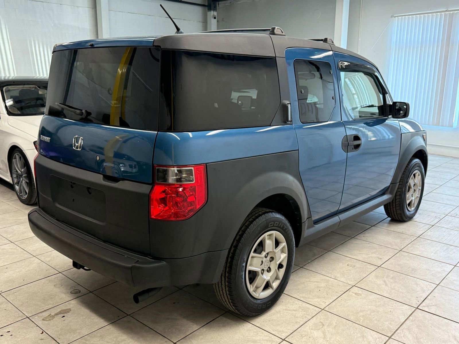 Used 2007 Honda Element LX image 9
