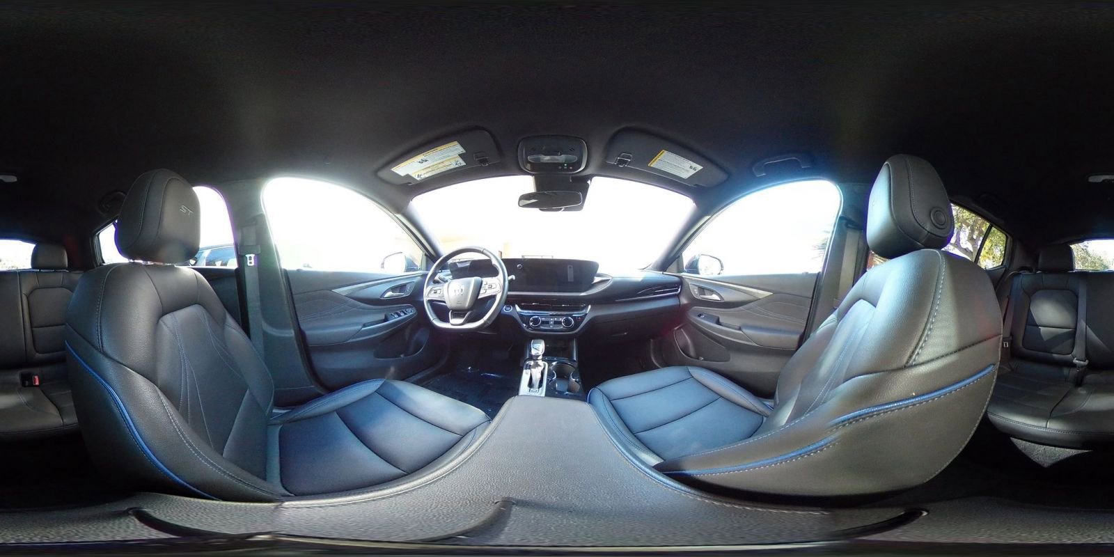 Used 2025 Buick Envista Sport Touring image 37