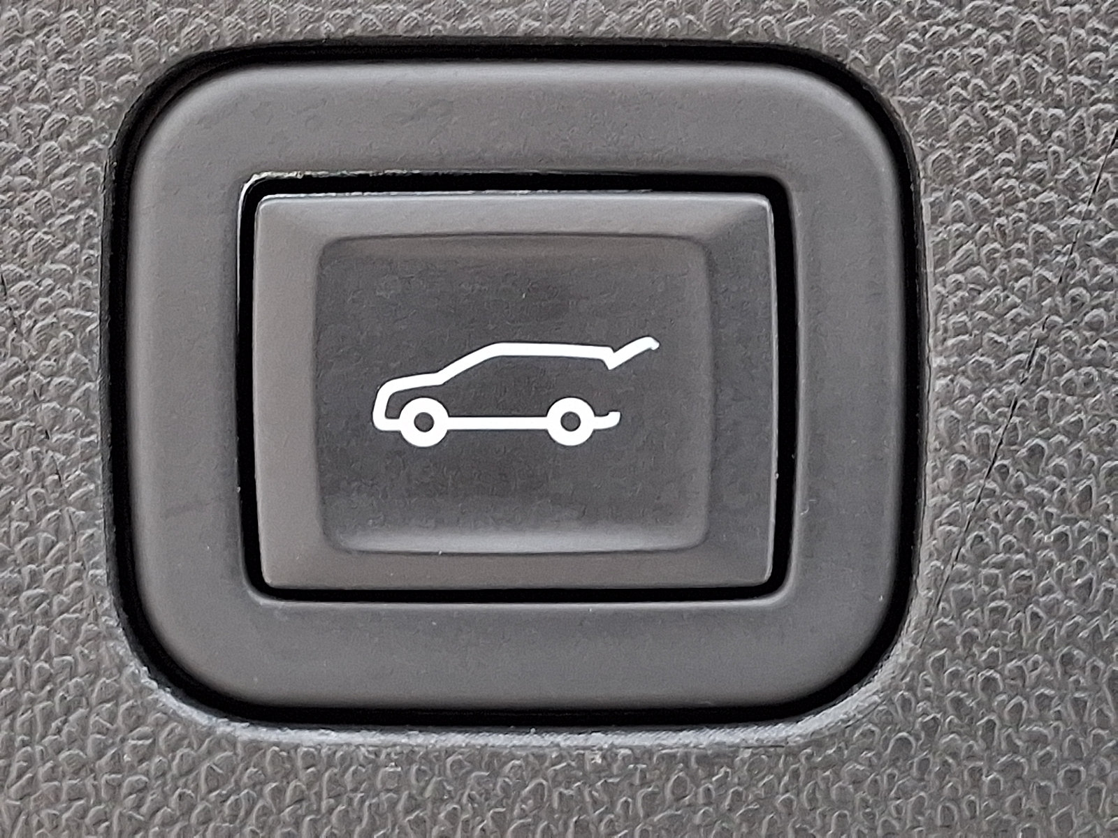 Used 2023 GMC Yukon Denali Ultimate AWD/4WD image 33