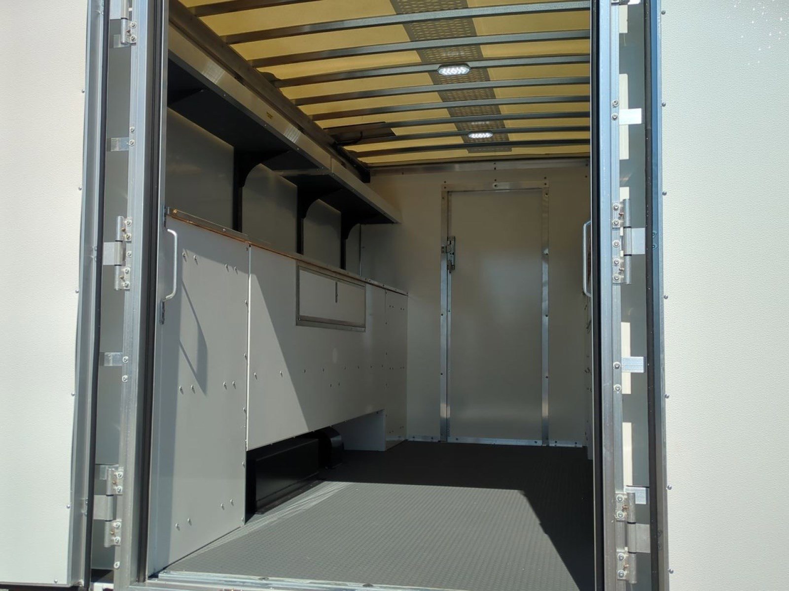 New 2025 GMC Savana 3500 w/ Power Convenience Package image 17