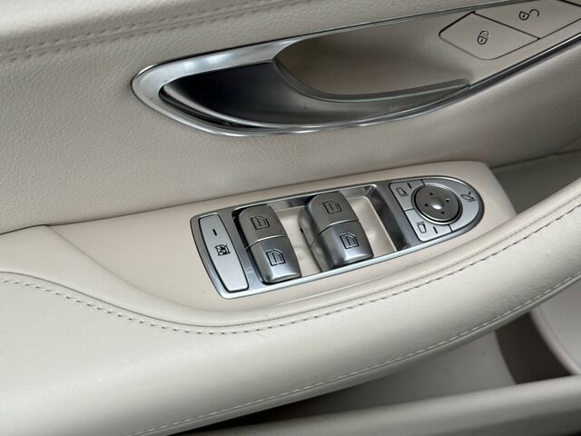 Used 2018 Mercedes-Benz E 400 4MATIC Wagon image 14