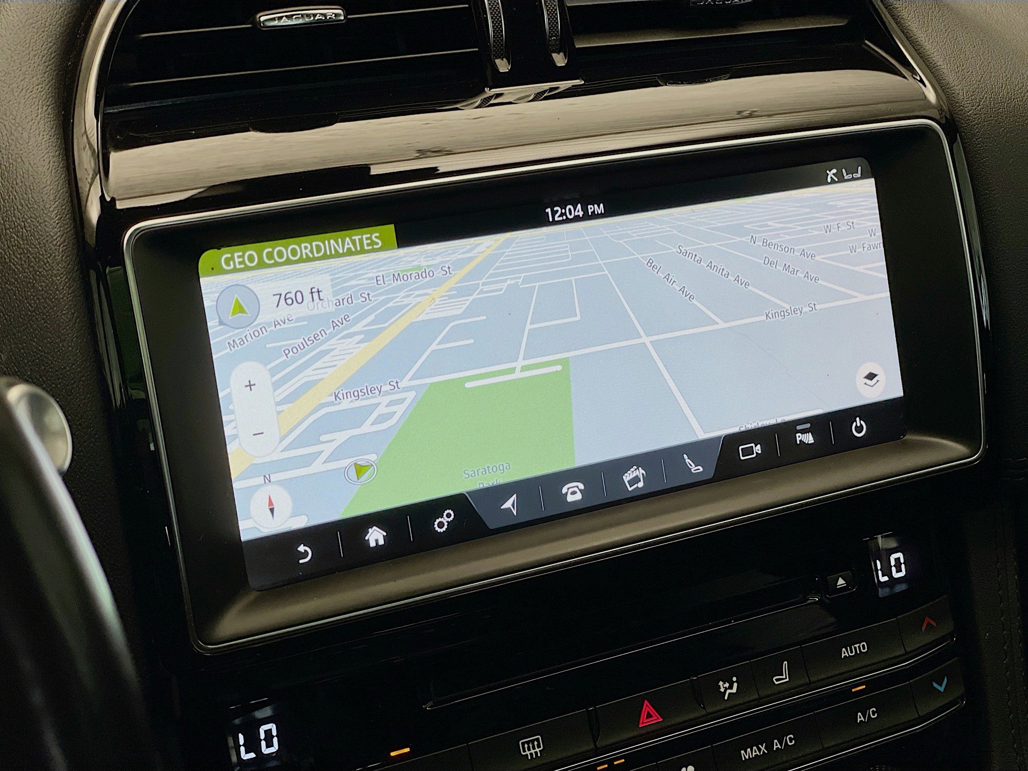 Used 2020 Jaguar F-PACE Prestige image 10