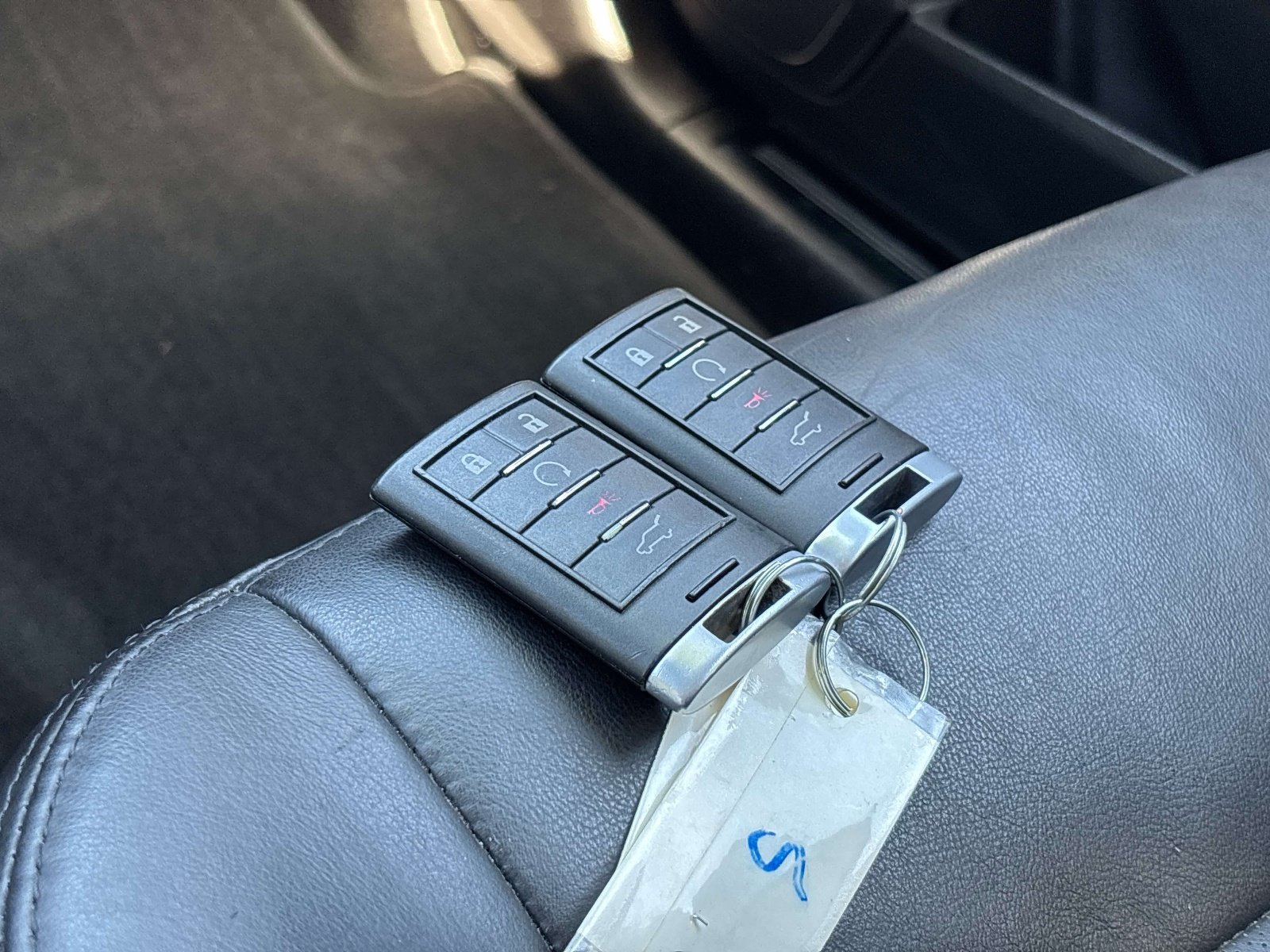 Used 2011 Cadillac SRX Luxury FWD image 24
