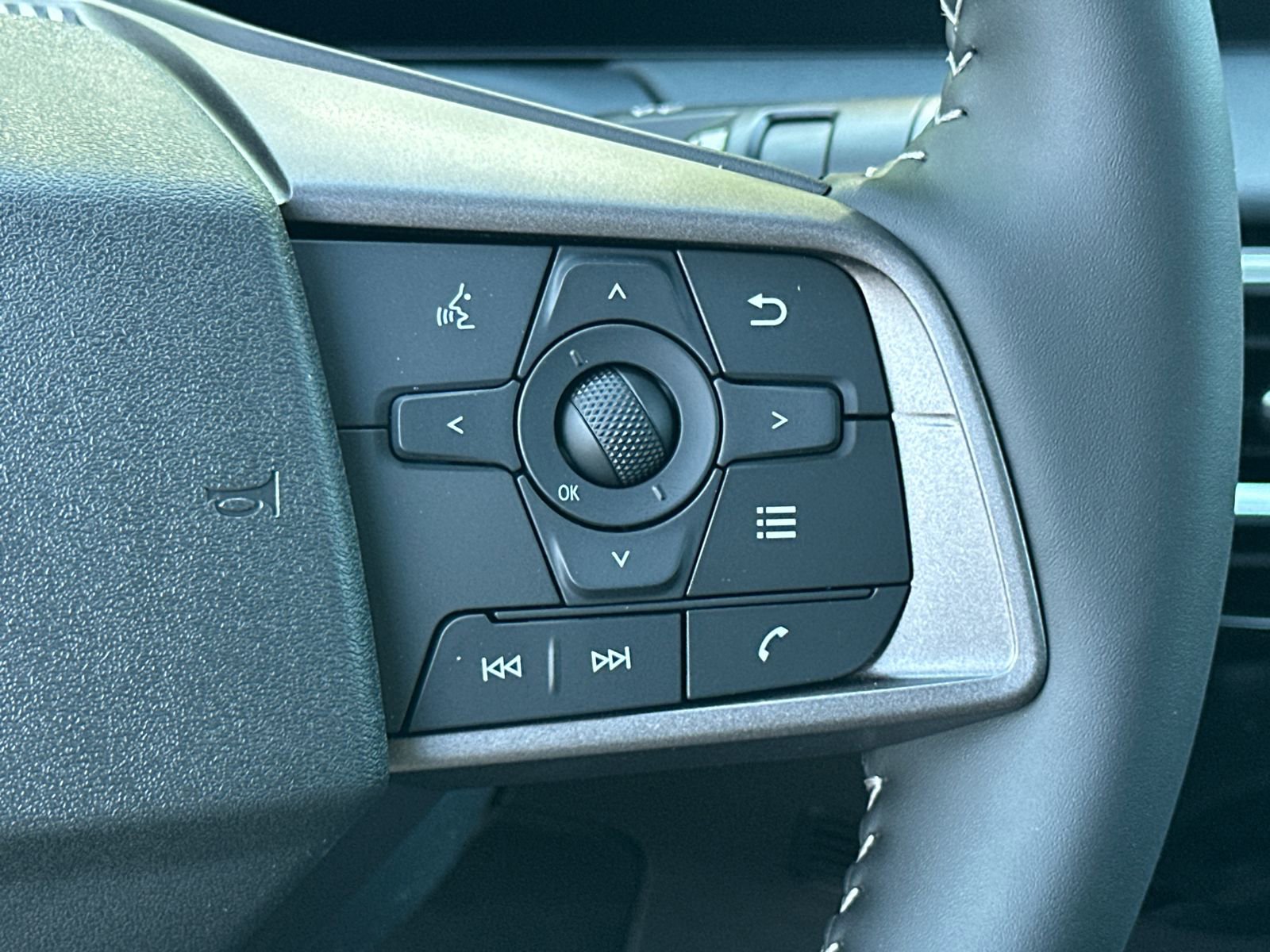New 2026 Nissan Sentra SV w/ SV Convenience Package image 22