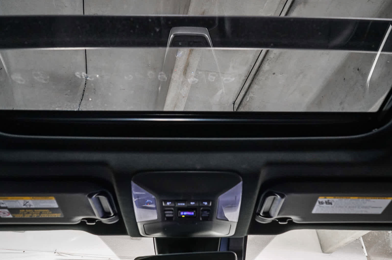 Used 2023 Toyota RAV4 XSE image 18