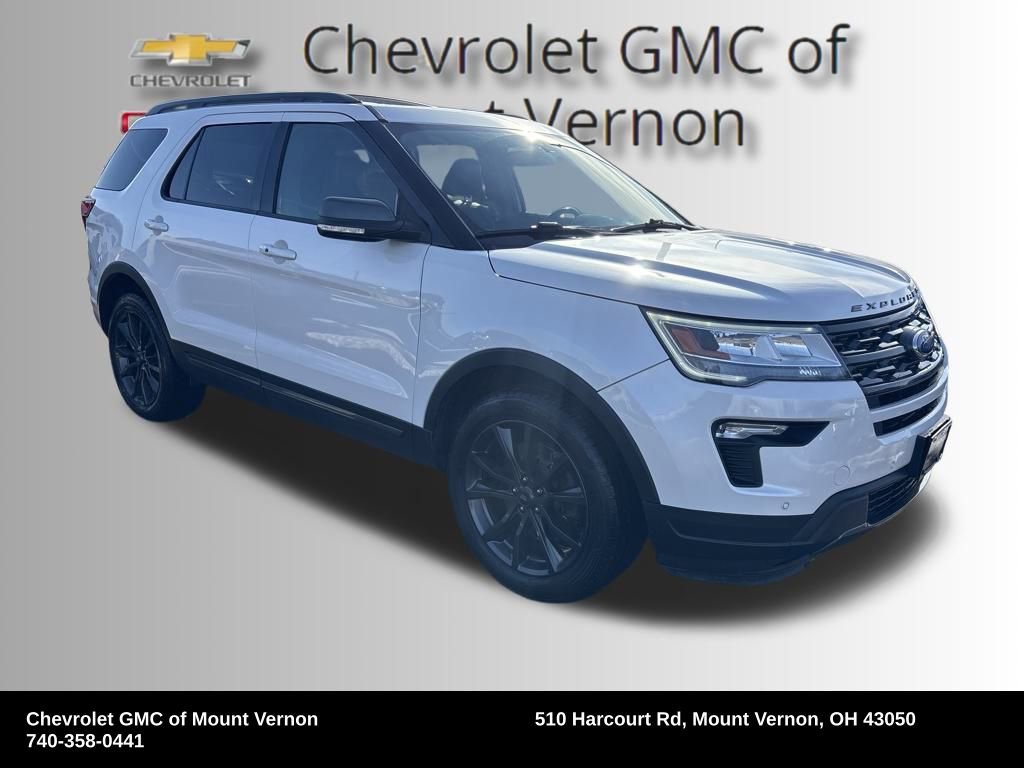 Used 2018 Ford Explorer XLT w/ Equipment Group 202A image 8