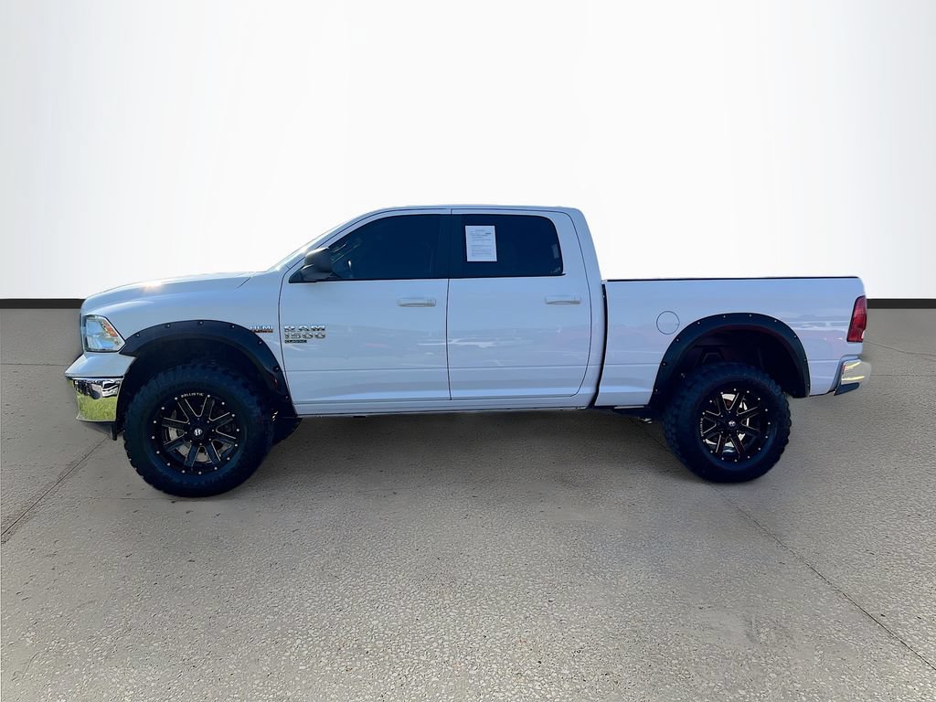 Used 2019 RAM 1500 Classic SLT AWD/4WD image 4