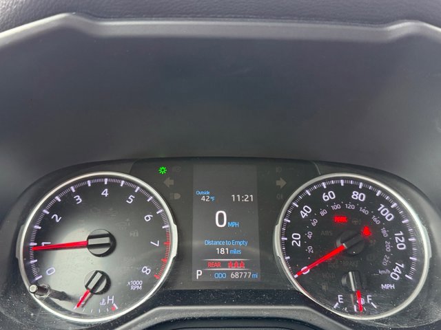 Used 2020 Toyota RAV4 LE image 30