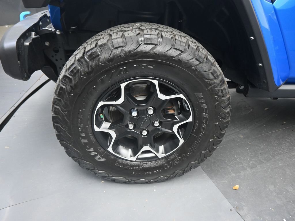 Used 2021 Jeep Wrangler Unlimited Rubicon 4xe w/ Cold Weather Group AWD/4WD image 26