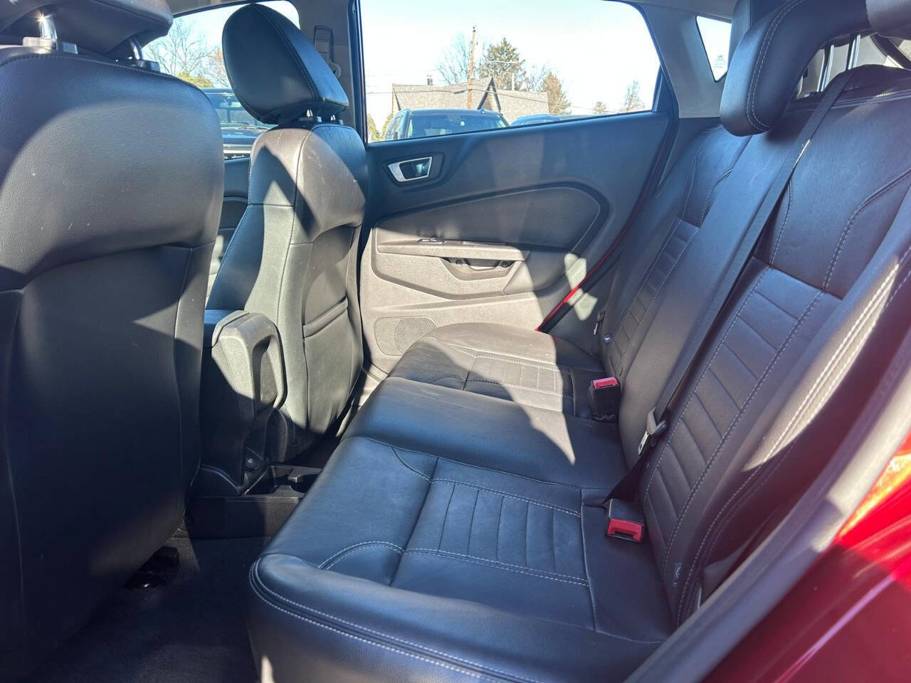 Used 2014 Ford Fiesta Titanium w/ Exterior Protection Package FWD image 10