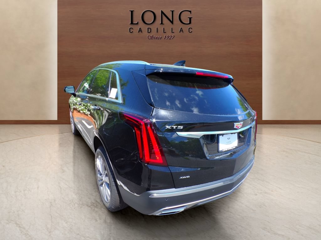 New 2026 Cadillac XT5 Premium Luxury w/ LPO, Floor Liner Package AWD/4WD image 6
