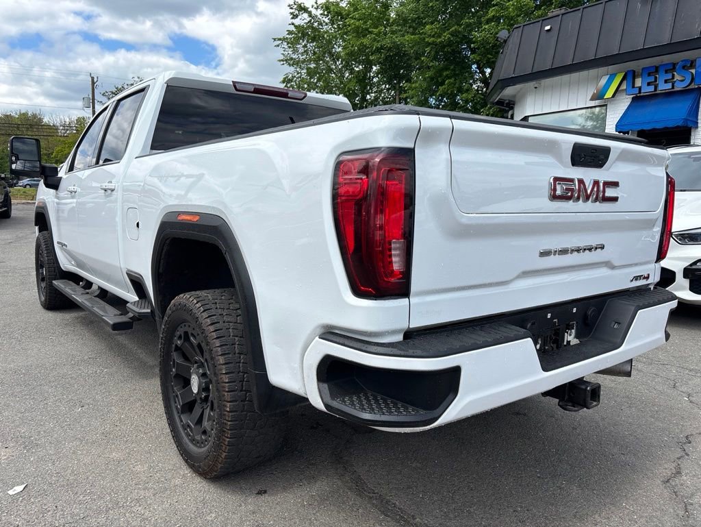 Used 2021 GMC Sierra 2500 AT4 AWD/4WD image 4