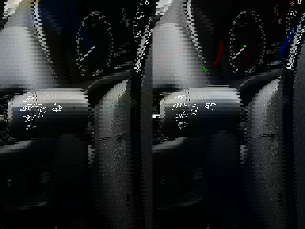 Used 2025 Honda HR-V EX-L image 35