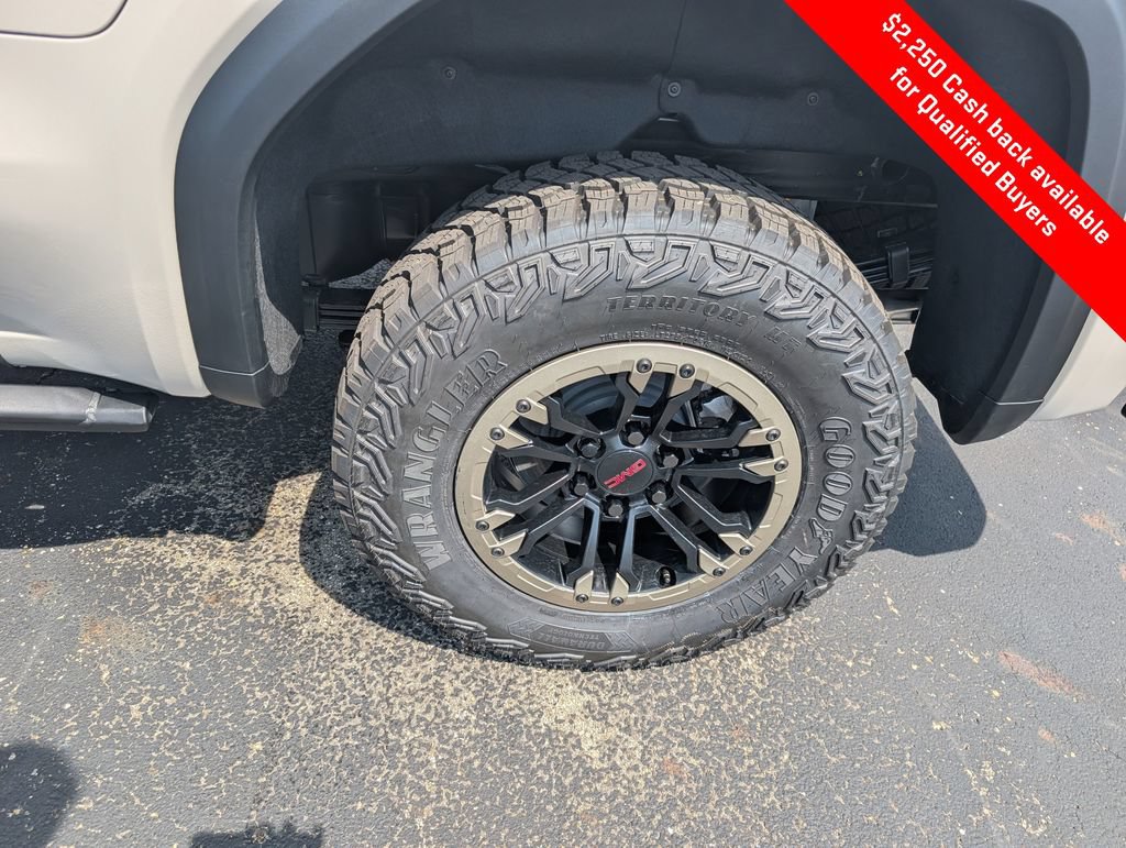 New 2026 GMC Sierra 1500 AT4X w/ LPO, Black Badging Package AWD/4WD image 25