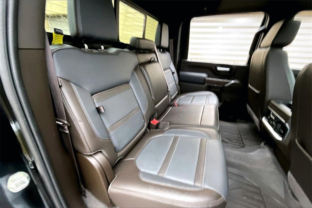 Used 2023 GMC Sierra 3500 Denali w/ Denali Ultimate Package image 30