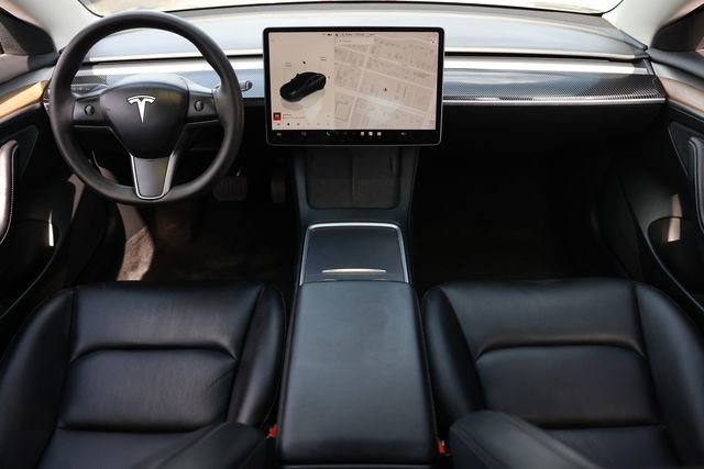 Used 2022 Tesla Model 3 RWD image 2