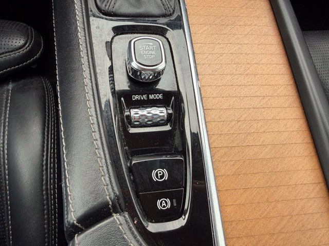 Used 2020 Volvo XC90 T6 Inscription w/ Protection Package Premier AWD/4WD image 34