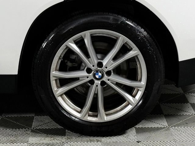 Used 2025 BMW X3 xDrive30i w/ Premium Package AWD/4WD image 13