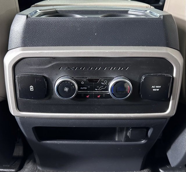 Used 2024 Ford Expedition Limited image 24