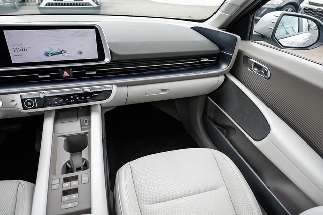 Certified 2025 Hyundai Ioniq 6 SEL image 18