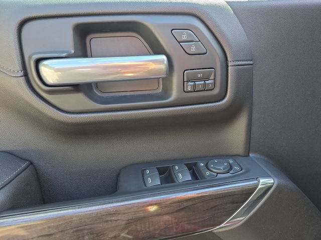 Used 2019 Chevrolet Silverado 1500 LTZ w/ LTZ Premium Package AWD/4WD image 10