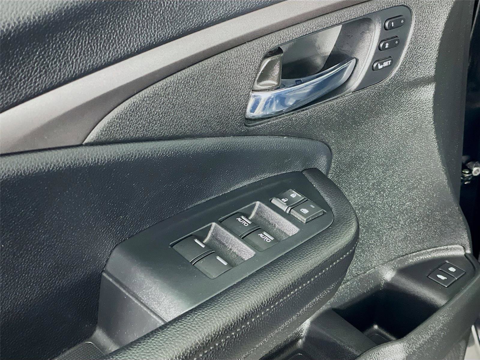 Used 2021 Honda Pilot Special Edition image 23