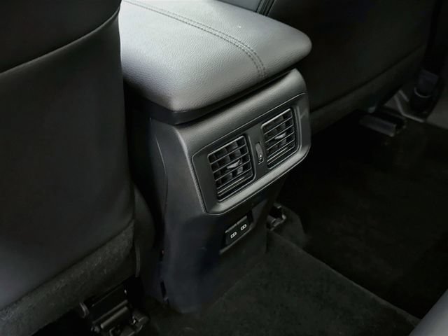 Used 2025 Toyota RAV4 XSE w/ Advanced Technology Package AWD/4WD image 26