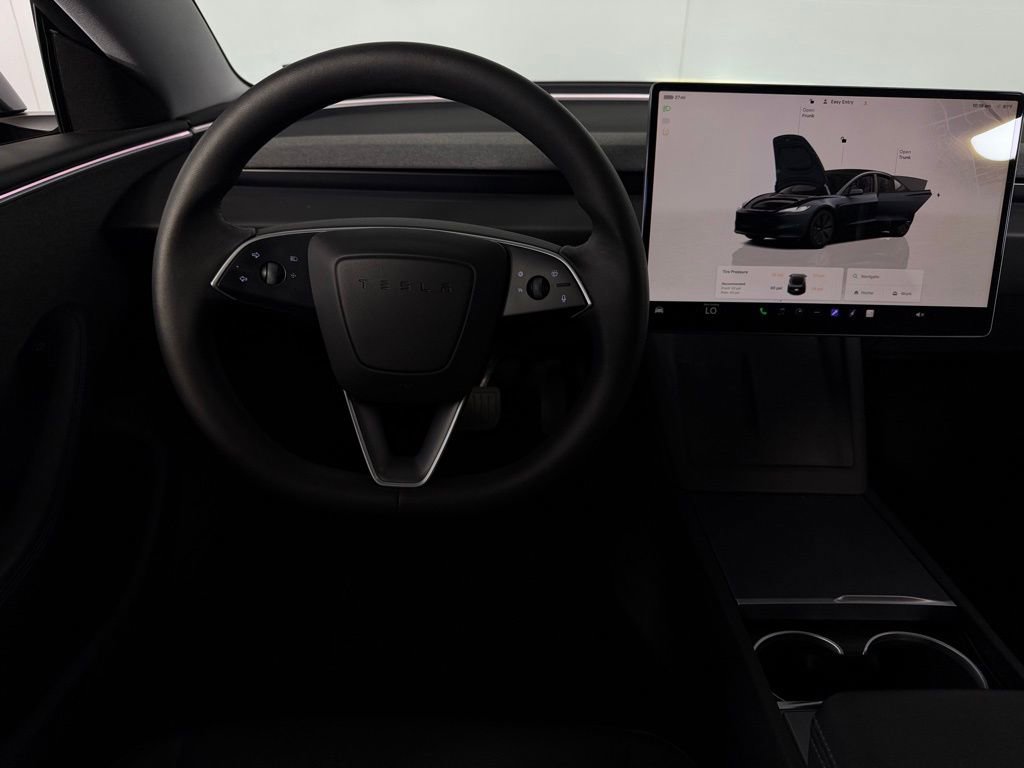 Used 2024 Tesla Model 3 Standard Range image 12