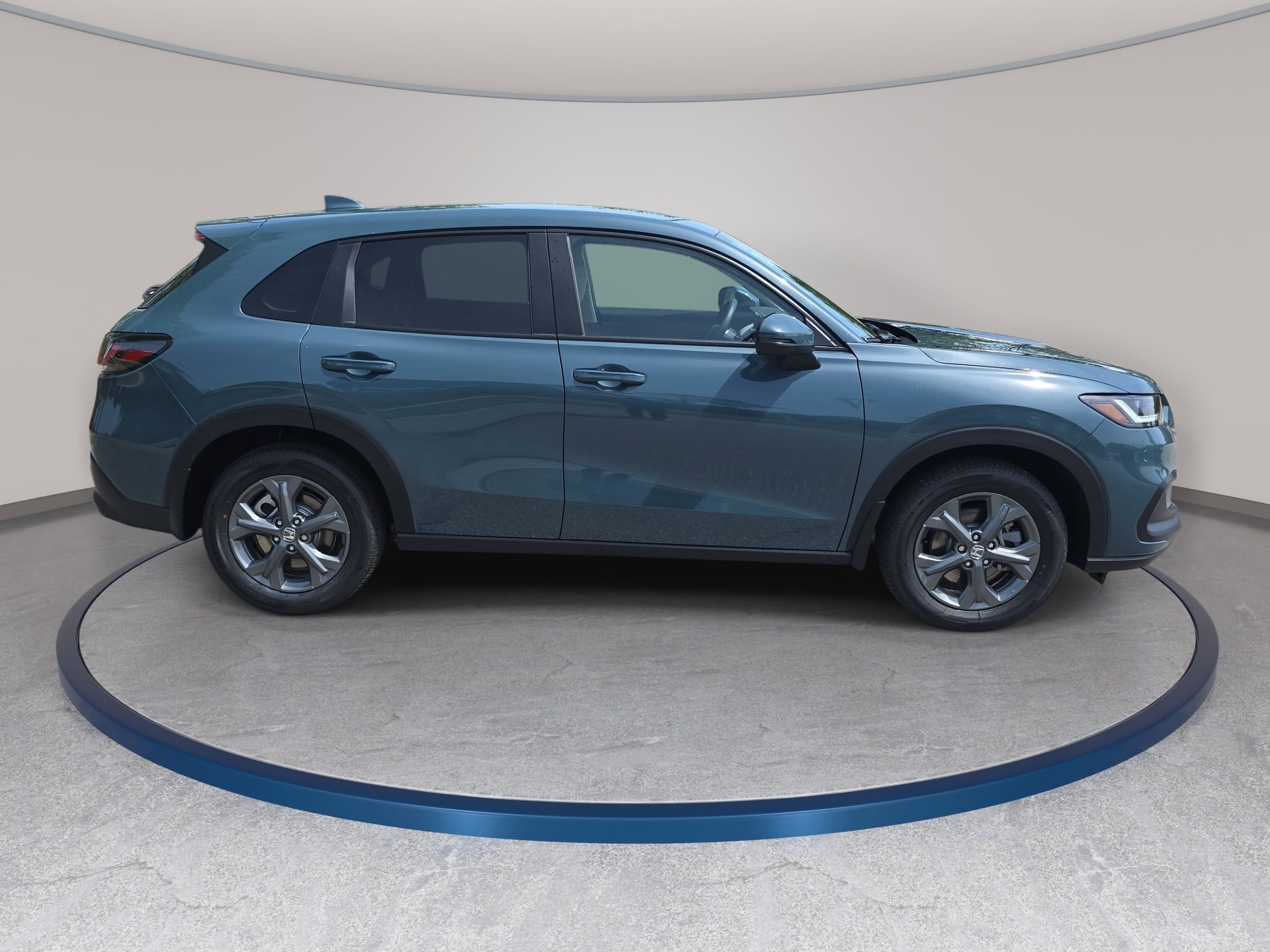 New 2026 Honda HR-V LX image 4