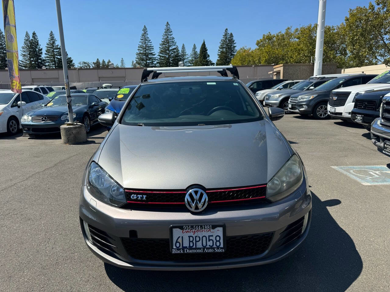Used 2010 Volkswagen GTI 4-Door image 5