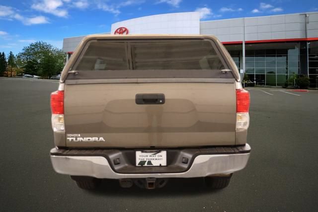 Used 2011 Toyota Tundra 2WD Double Cab w/ Tow Pkg image 4