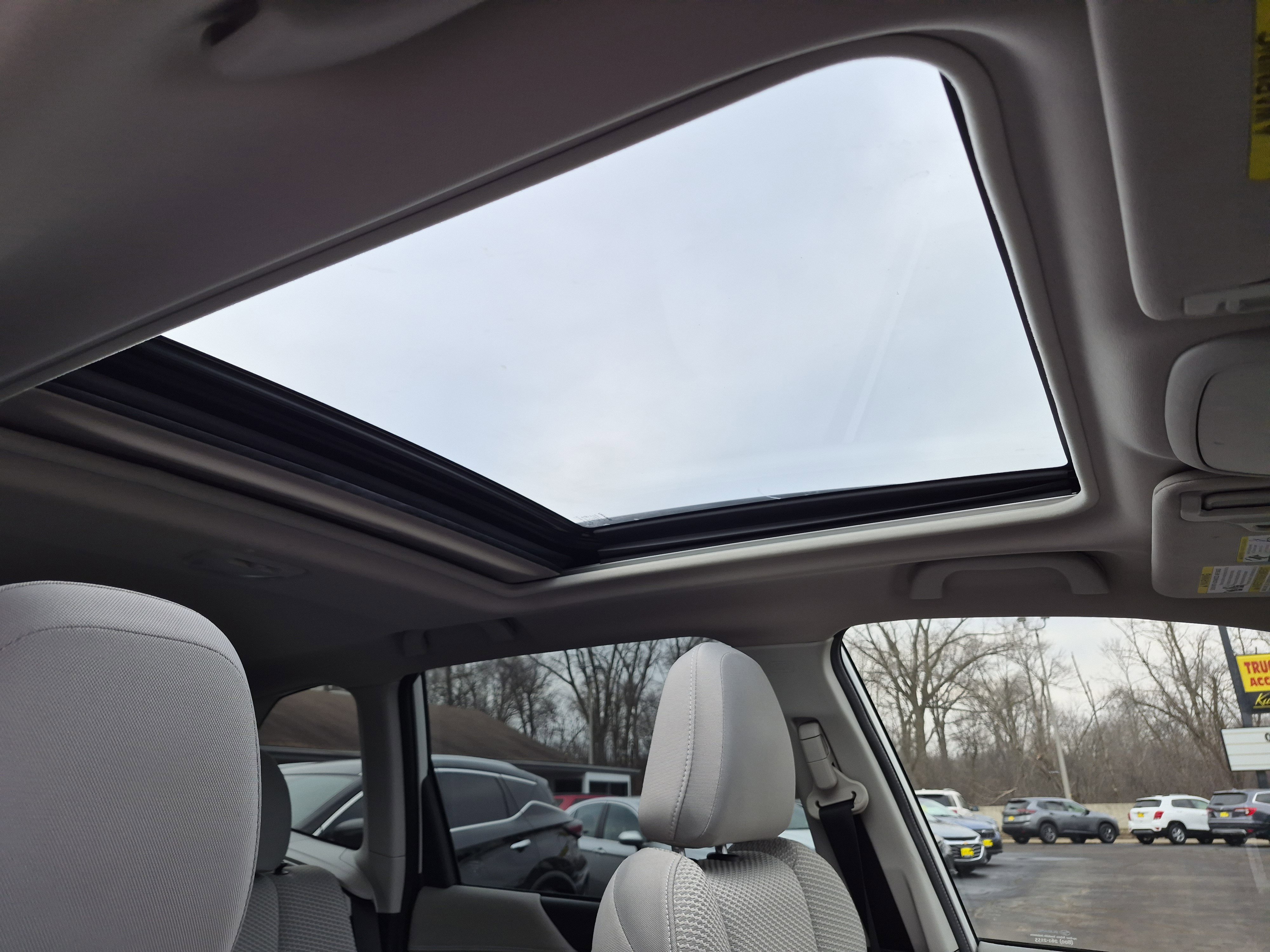 Used 2022 Subaru Forester Premium image 18