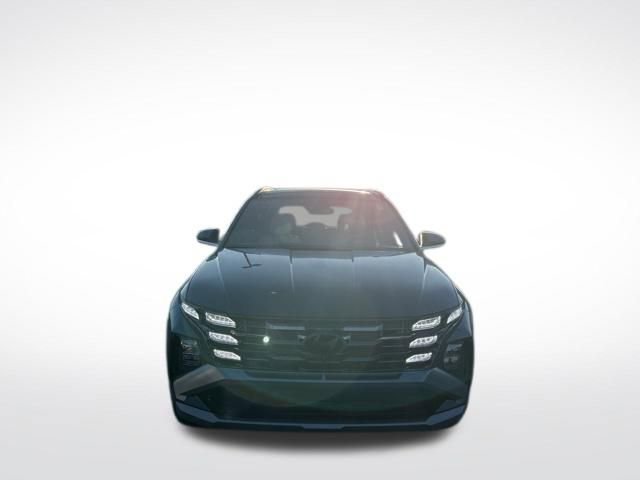 Used 2025 Hyundai Tucson Limited image 3