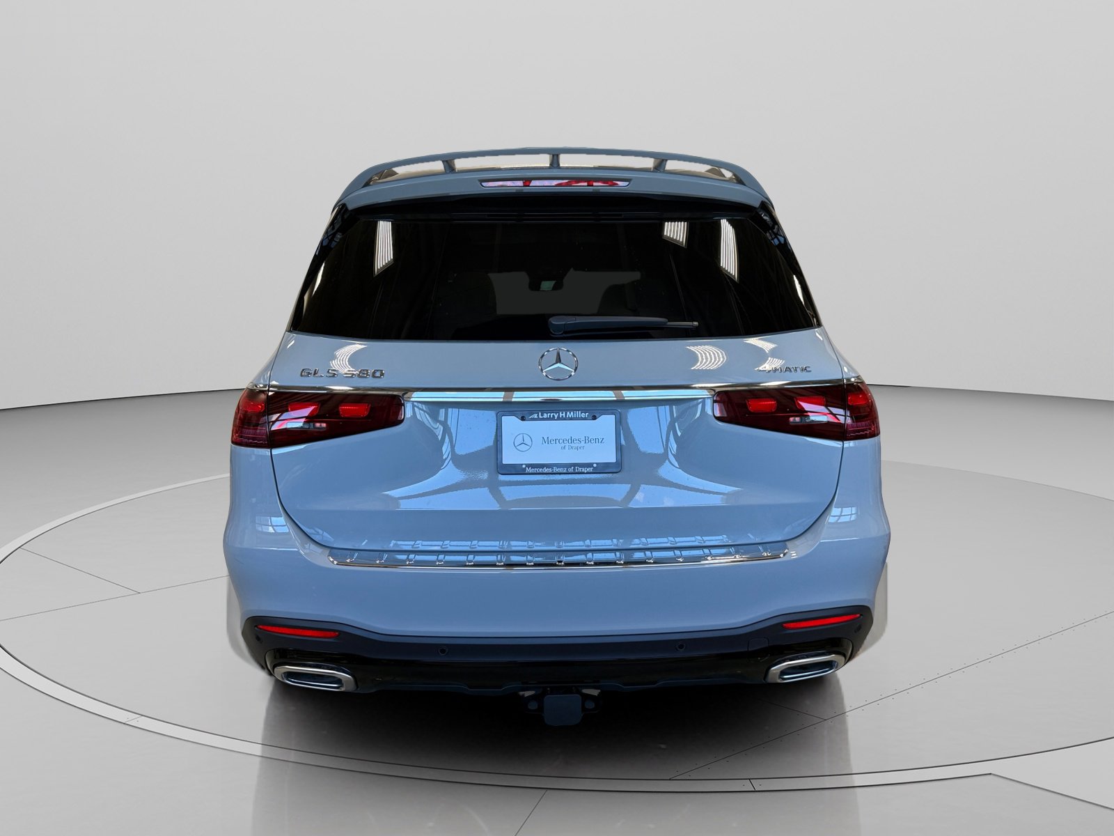 New 2026 Mercedes-Benz GLS 580 4MATIC image 4