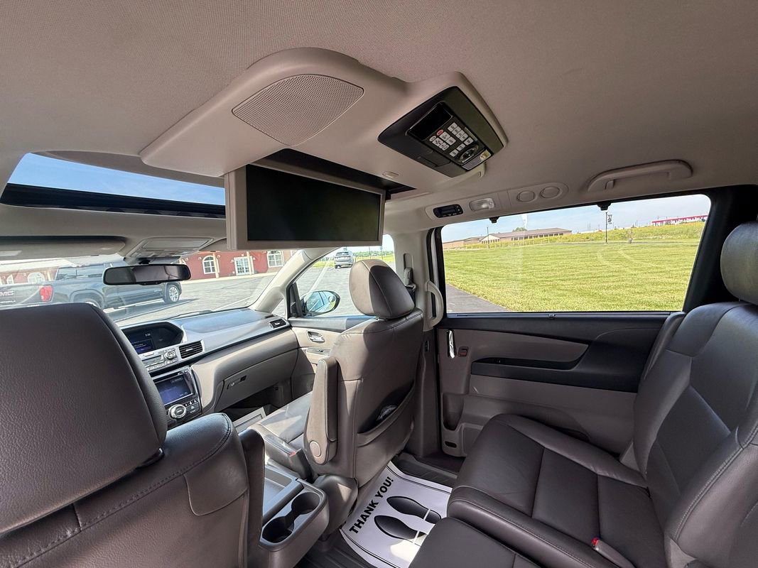 Used 2014 Honda Odyssey Touring Elite image 13