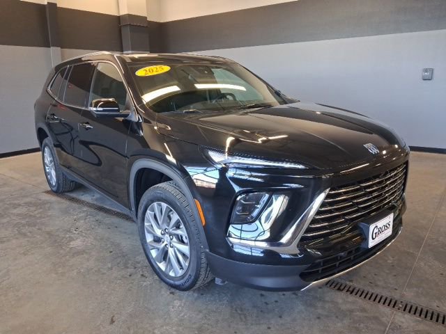 Used 2025 Buick Enclave Preferred image 2