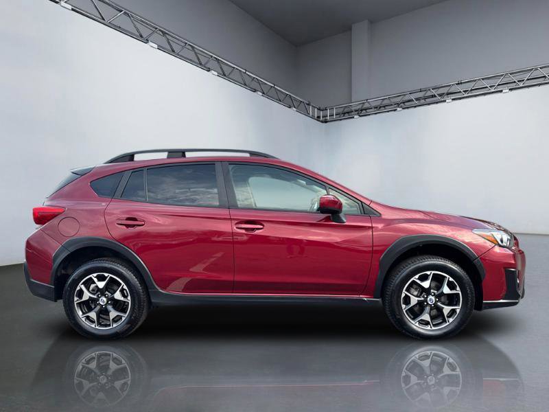 Used 2018 Subaru Crosstrek 2.0i Premium w/ Eyesight System image 3