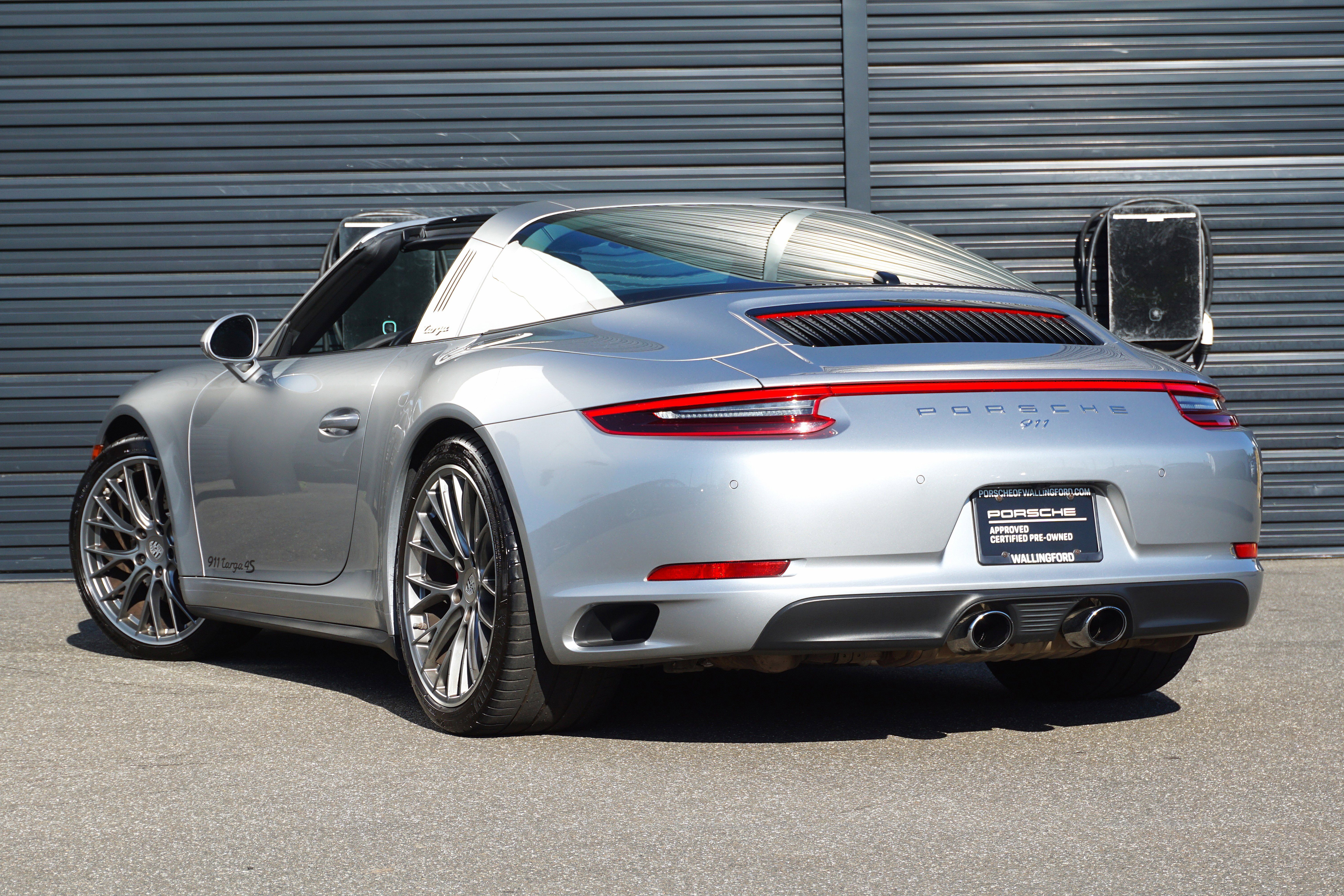 Certified 2017 Porsche 911 Targa 4S AWD/4WD image 3